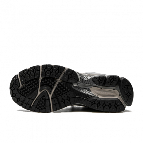New Balance 2002R Grey Pocket