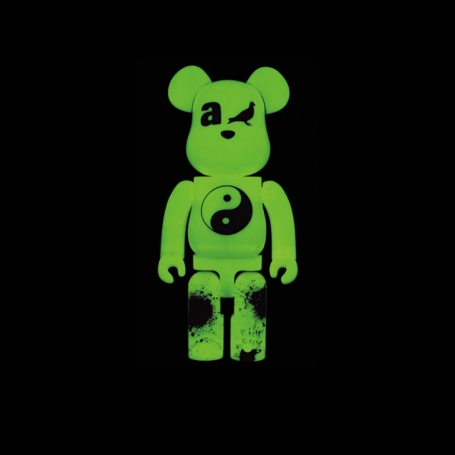 Bearbrick x atmos x Staple #4 100% & 400% Set Glow