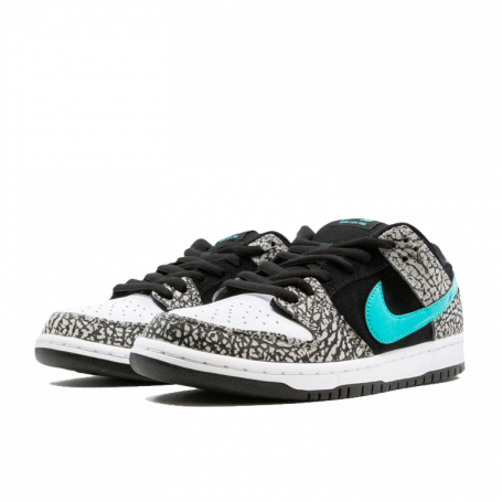 Nike SB Dunk Low atmos Elephant