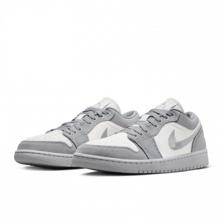 Air Jordan 1 Low SE Light Steel Grey (W)