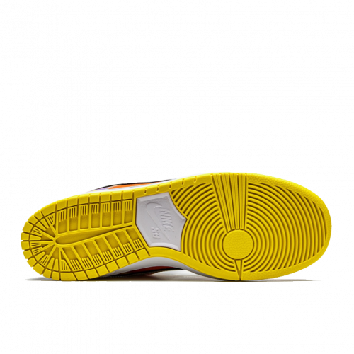 Nike SB Dunk Low Street Hawker (2021)