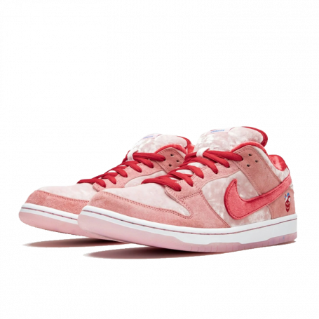 Nike SB Dunk Low StrangeLove Skateboards (Regular Box)