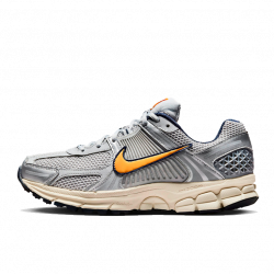 Nike Zoom Vomero 5 Pure Platinum Laser Orange