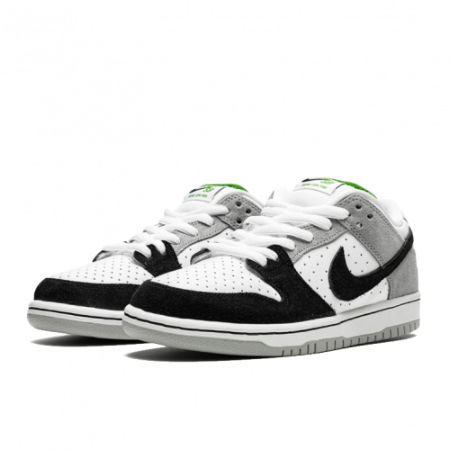 Nike SB Dunk Low Chlorophyll