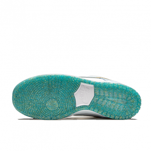 Nike SB Dunk Low Sean Cliver