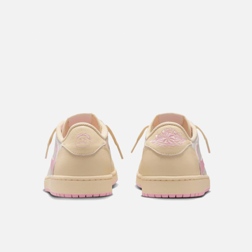 Кроссовки Air Jordan 1 Retro Low OG SP Travis Scott Shy Pink