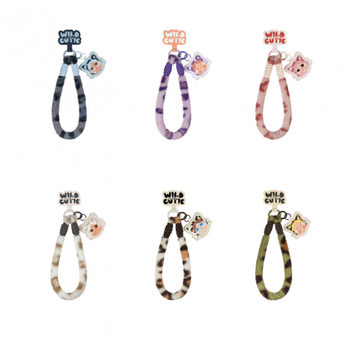 Брелок Pop Mart Crybaby Wild but Cutie Series Phone Charm Blind Box