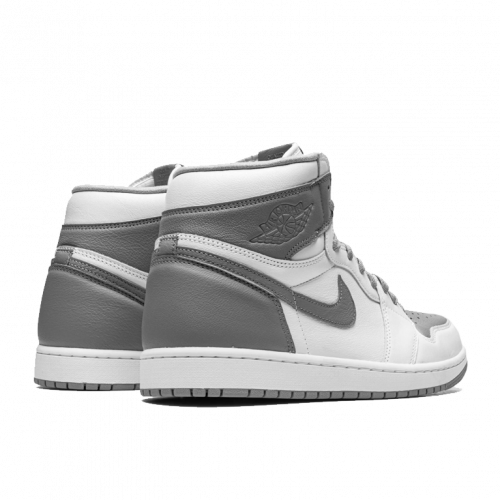 Air Jordan 1 Retro High OG Stealth