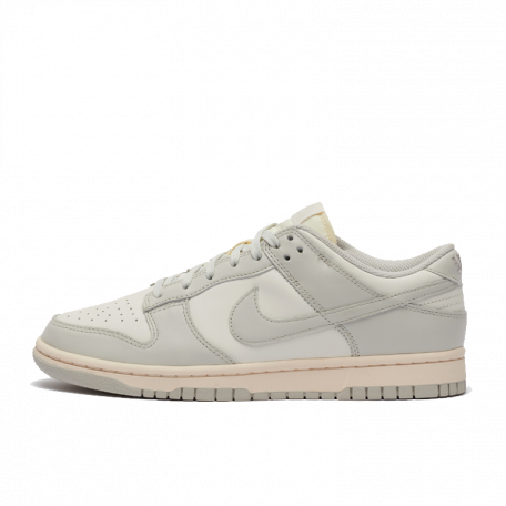 Nike Dunk Low Sail Light Bone (W)